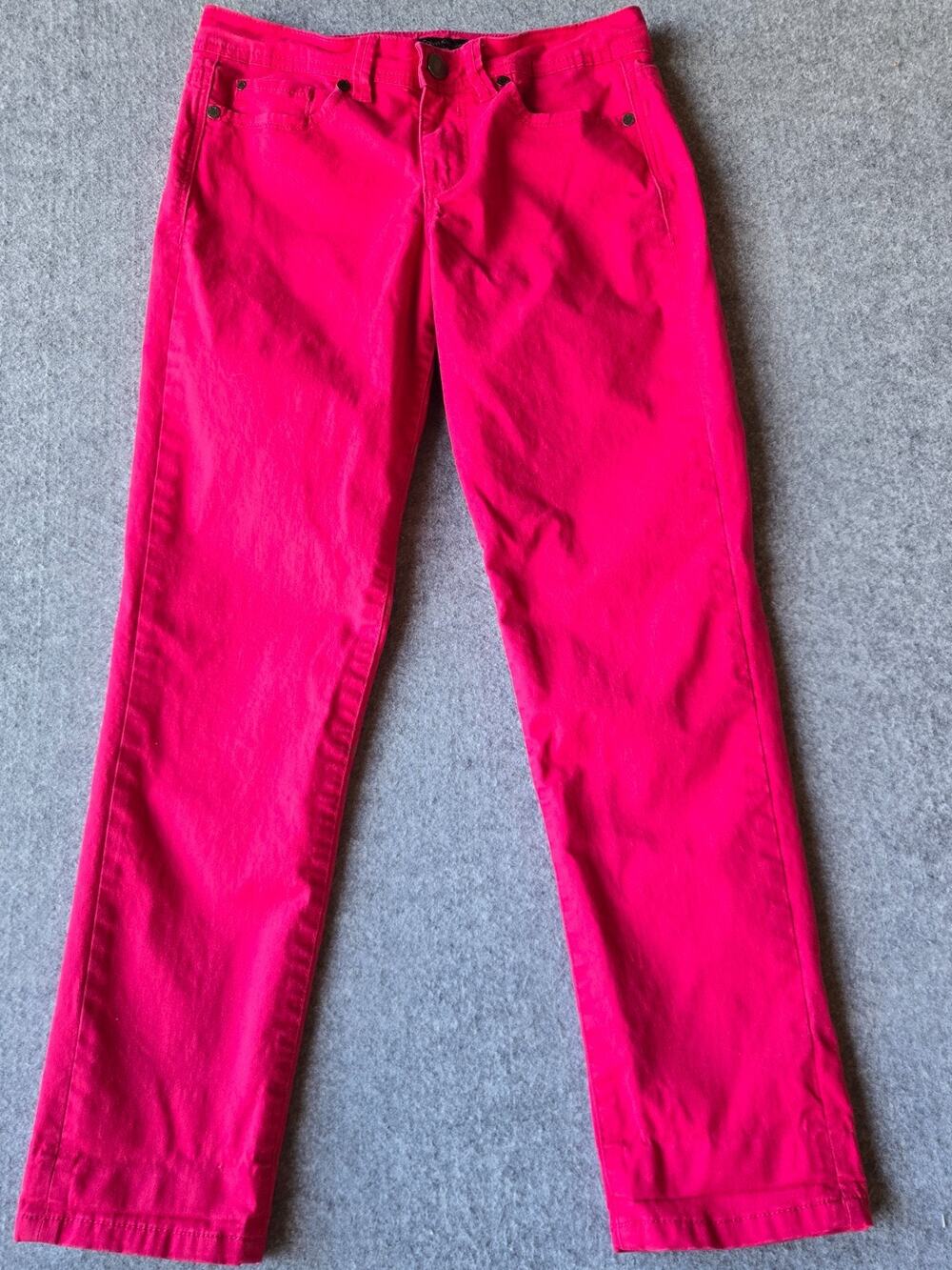 Calvin Klein Women's Jeans Skinny Crop Mid-Rise Pink Size 27/4 (28"x26")